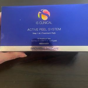 Is clinical active peel system